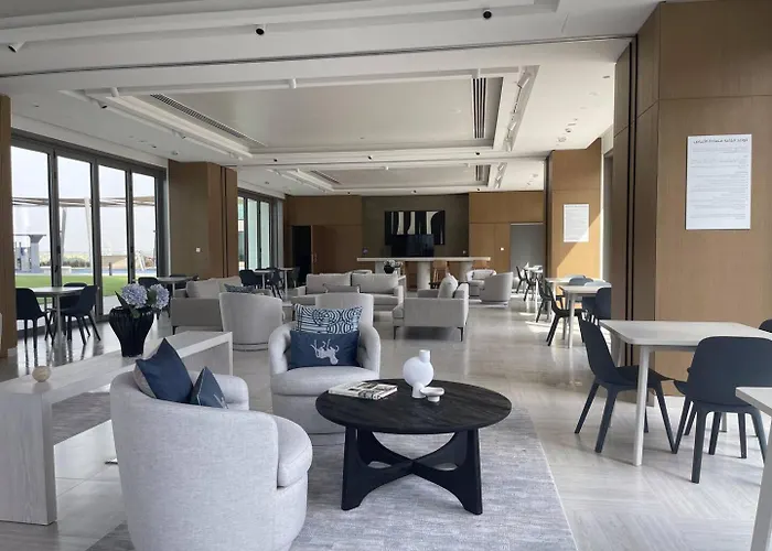 3Br Facing Dubai Mall 5 Min Walk To Burj Khalifa